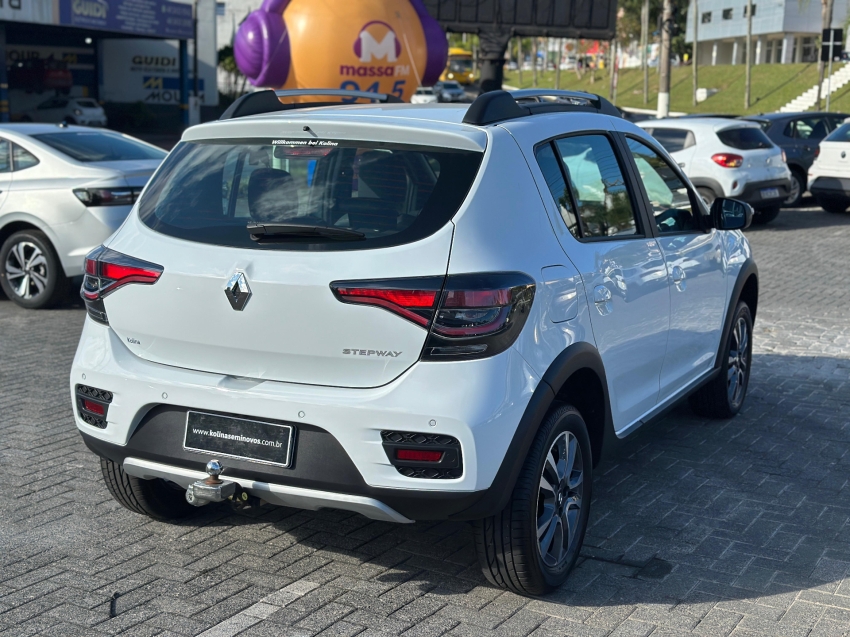 renault stepway 1.6 16v sce flex iconic x-tronic 1.5 4p automatico 2024