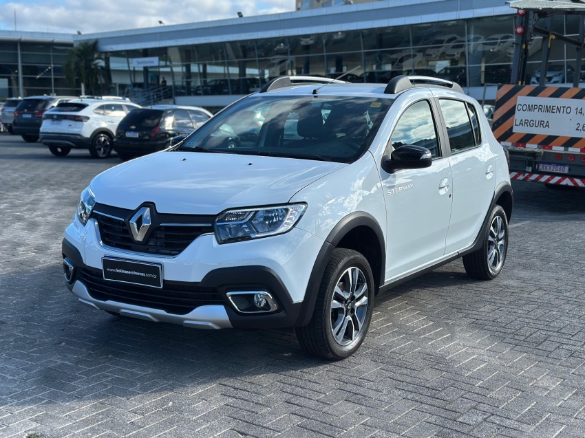 renault stepway 1.6 16v sce flex iconic x-tronic 1.5 4p automatico 2024