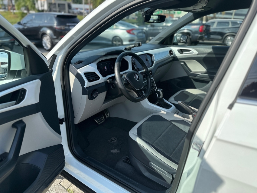 volkswagen t-cross 1.4 250 tsi total flex highline automatico 1.3 4p 2020