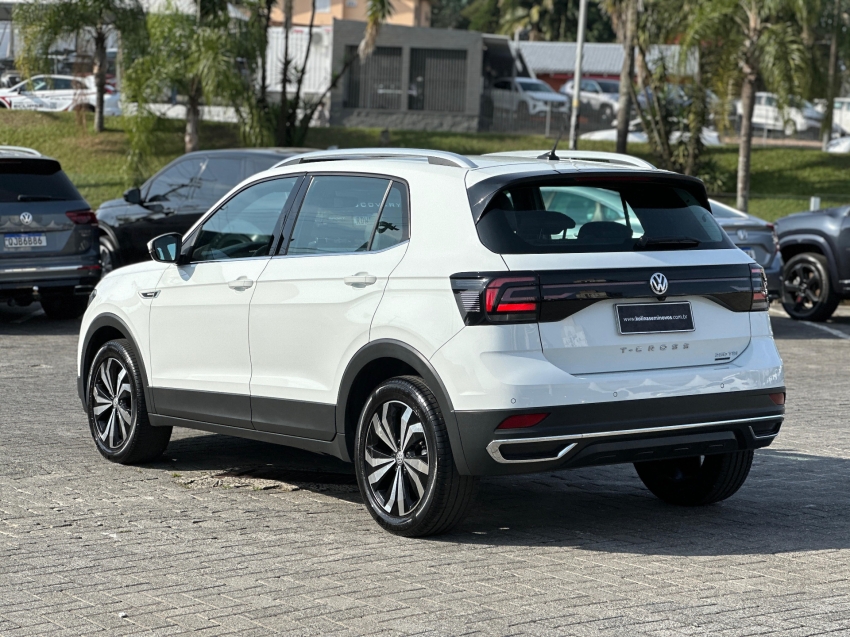 volkswagen t-cross 1.4 250 tsi total flex highline automatico 1.3 4p 2020