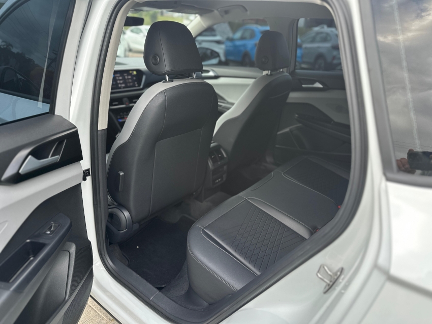 volkswagen taos 1.4 250 tsi total flex comfortline automatico 1.3 4p 2023