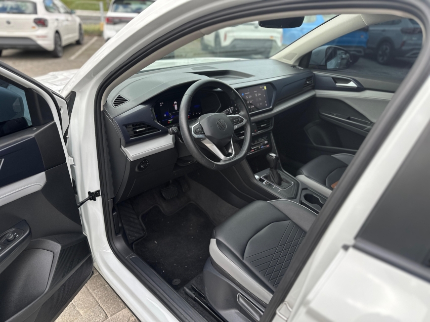 volkswagen taos 1.4 250 tsi total flex comfortline automatico 1.3 4p 2023