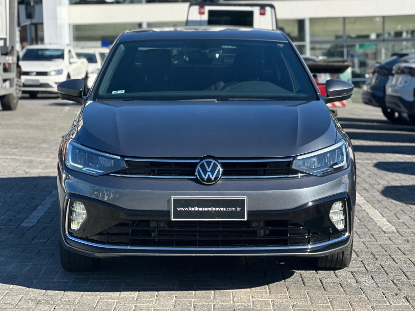 volkswagen virtus 1.0 200 tsi highline automatico flex 4p 2025