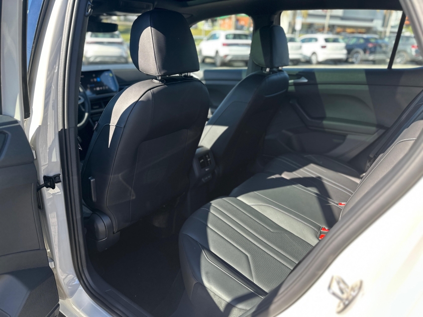 volkswagen t-cross 1.4 250 tsi total flex highline automatico 4p 2025