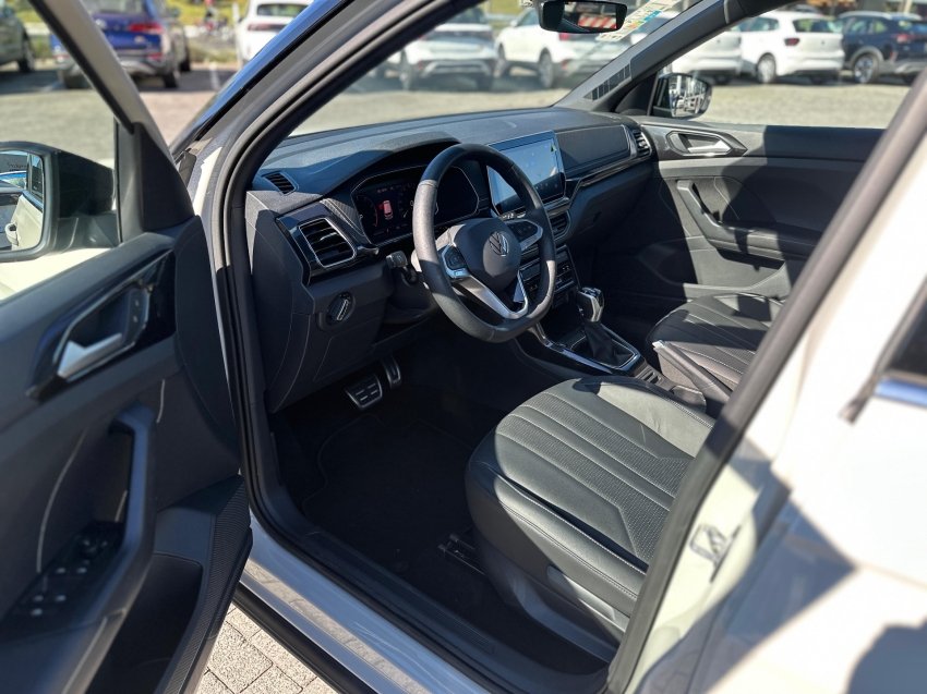 volkswagen t-cross 1.4 250 tsi total flex highline automatico 4p 2025