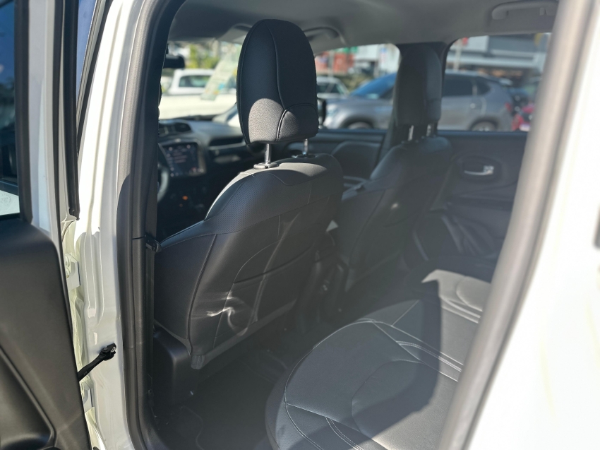 jeep renegade 1.3 t270 turbo flex longitude at6 diesel 4p manual 2023