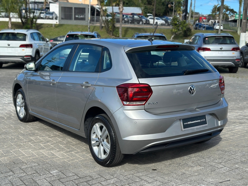volkswagen polo 1.0 mpi total flex manual 4p 2020