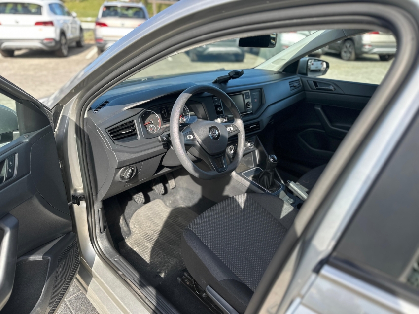 volkswagen polo 1.0 mpi total flex manual 4p 2020