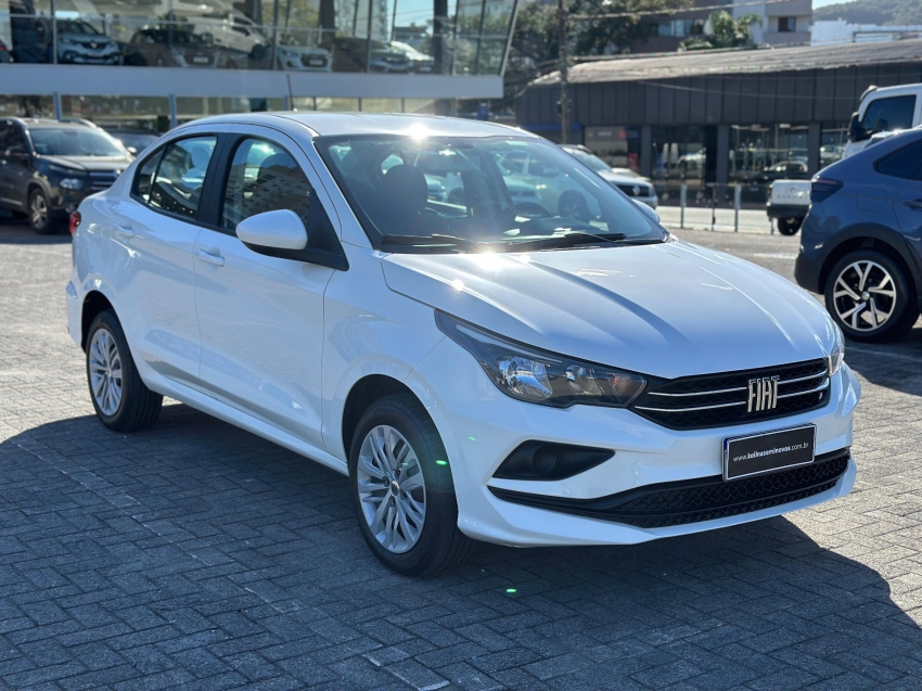 fiat cronos 1.3 firefly flex drive cvt 4p automatico 2023 fiat cronos 1.3 firefly flex drive cvt 4p automatico 2023