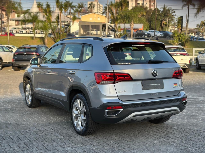 volkswagen taos 1.4 250 tsi total flex comfortline automatico 1.3 4p 2022