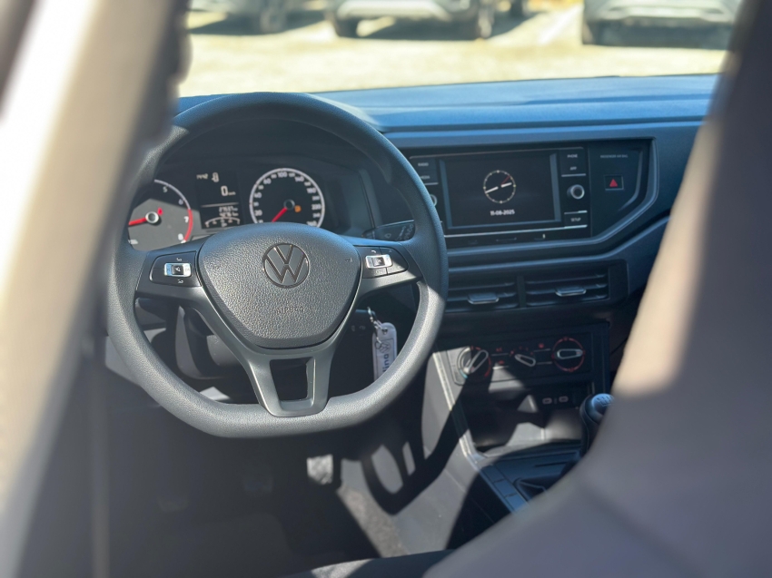 volkswagen polo 1.0 mpi total flex manual 4p 2023