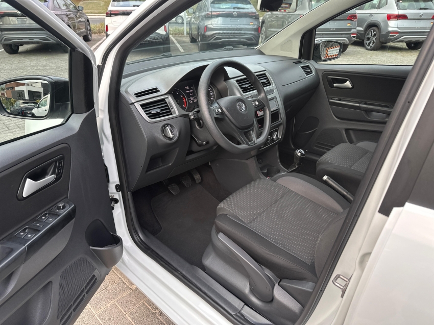 volkswagen fox 1.6 msi total flex connect 4p manual 1.5 5p 2021