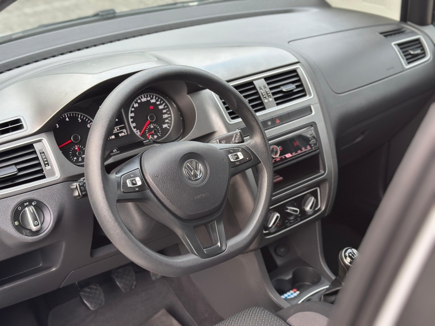 volkswagen fox 1.6 msi total flex connect 4p manual 1.5 5p 2021