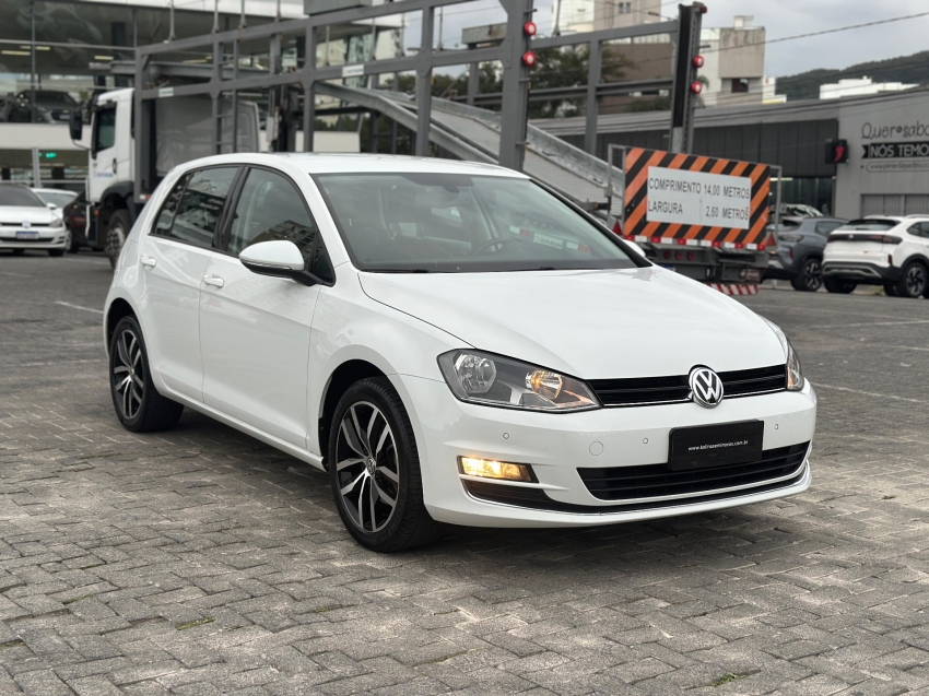 volkswagen golf 1.4 tsi highline 16v gasolina 4p automatico 1.3 2015 volkswagen golf 1.4 tsi highline 16v gasolina 4p automatico 1.3 2015