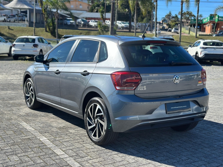 volkswagen polo 1.0 200 tsi highline automatico flex 4p 2021