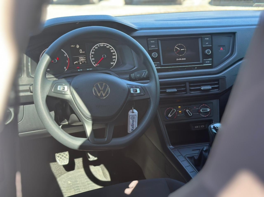 volkswagen polo 1.0 mpi track manual flex 4p 2024