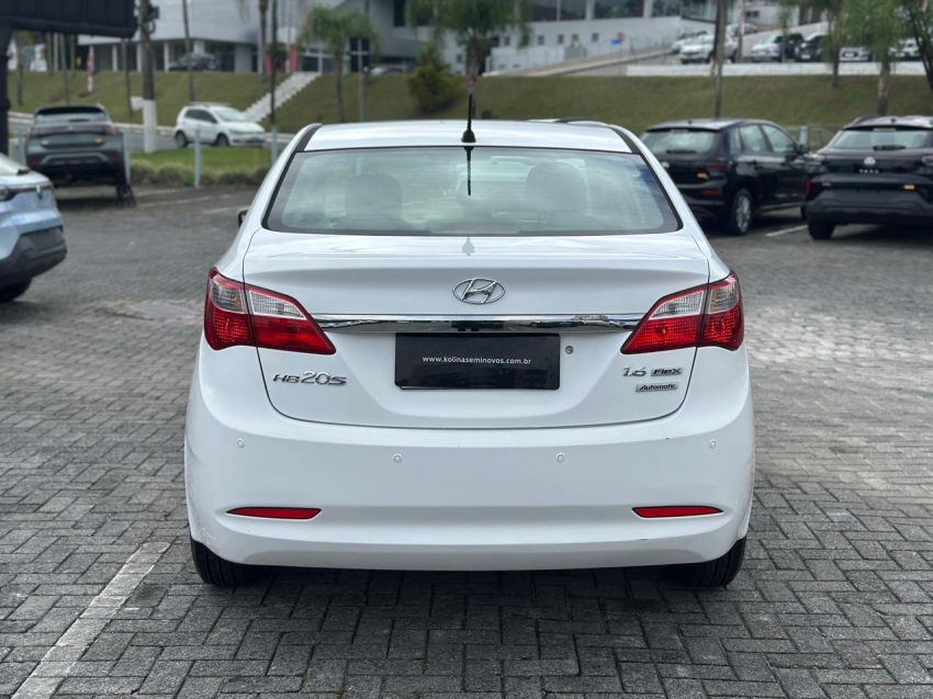 hyundai hb20s 1.0 comfort plus 12v flex 4p manual 1.5 automatico 2015