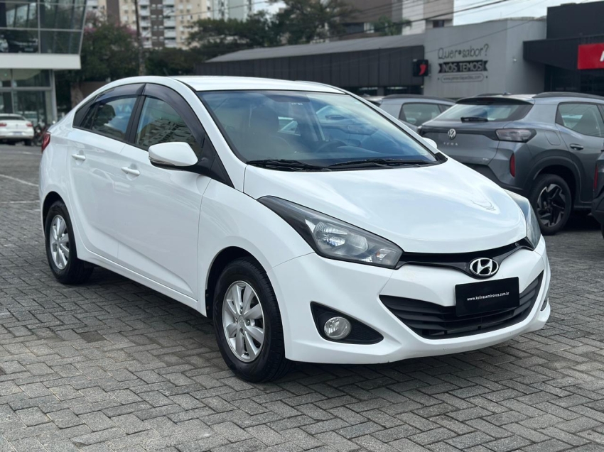 hyundai hb20s 1.0 comfort plus 12v flex 4p manual 1.5 automatico 2015