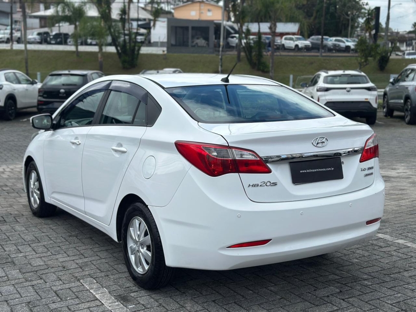 hyundai hb20s 1.0 comfort plus 12v flex 4p manual 1.5 automatico 2015