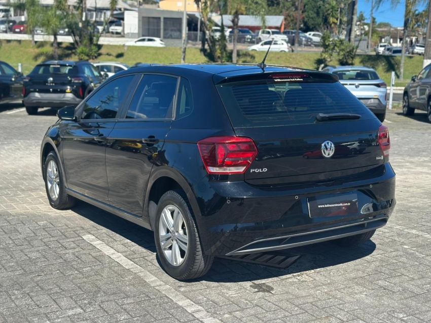 volkswagen polo 1.0 mpi total flex manual 4p 2021