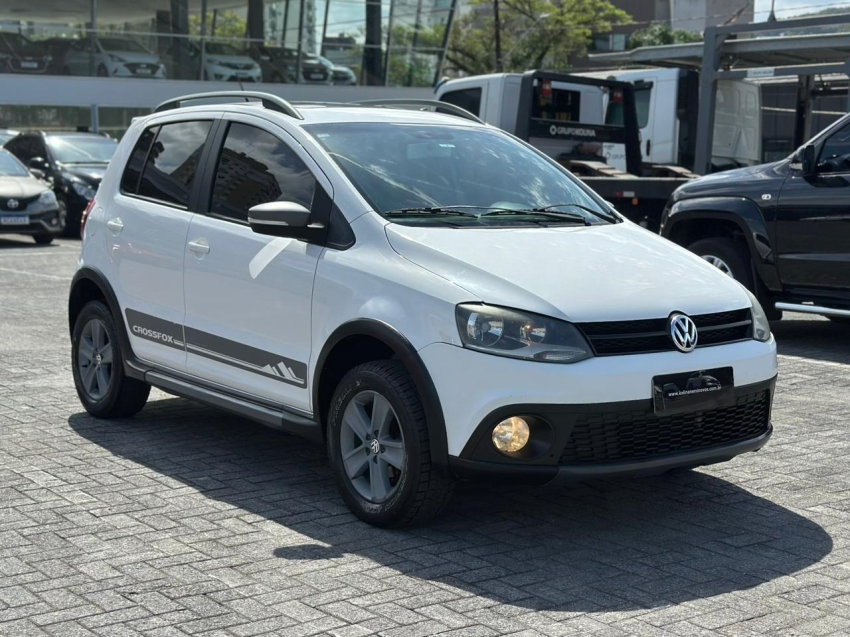 volkswagen crossfox 1.6 mi flex 8v 4p manual 1.5 2012 volkswagen crossfox 1.6 mi flex 8v 4p manual 1.5 2012
