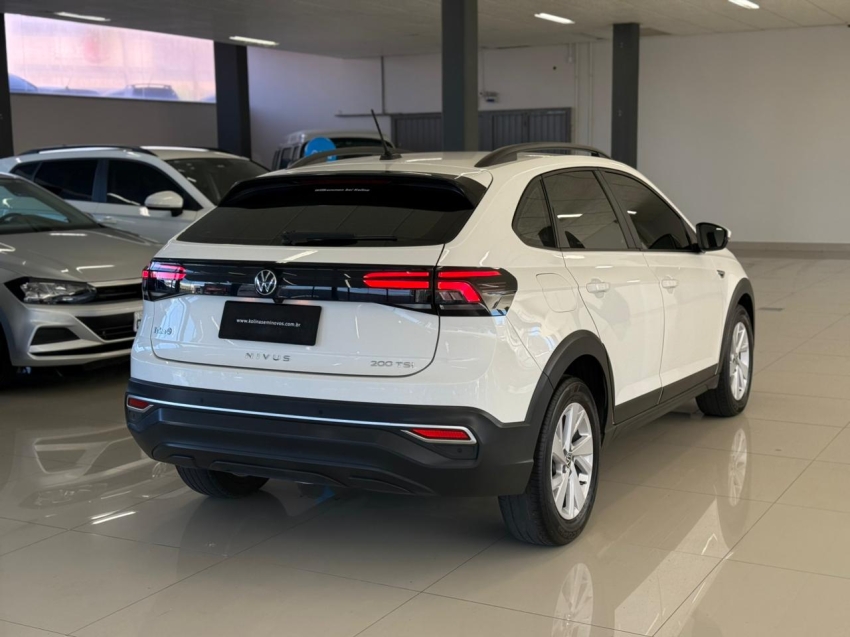 volkswagen nivus 1.0 200 tsi total flex comfortline automatico 4p 20215