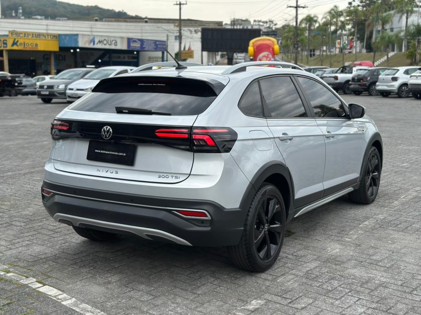 volkswagen nivus 1.0 200 tsi total flex highline automatico 4p 20215 volkswagen nivus 1.0 200 tsi total flex highline automatico 4p 20215