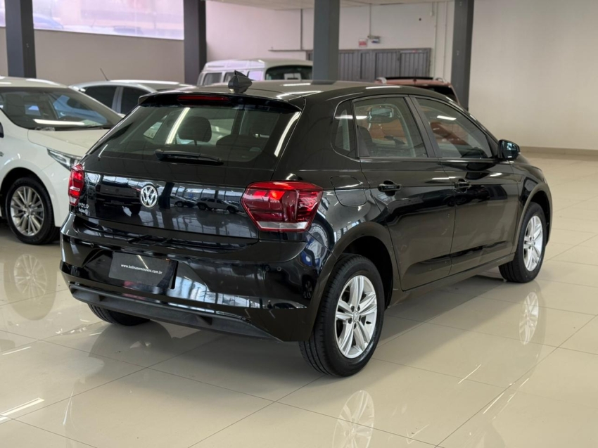 volkswagen polo 1.0 mpi total flex manual 4p 20195