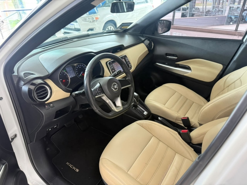 nissan kicks 1.6 16v flexstart sv 4p xtronic flex automatico 20186
