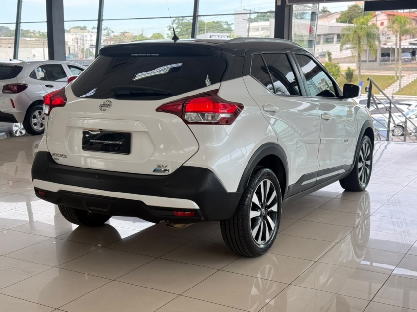 nissan kicks 1.6 16v flexstart sv 4p xtronic flex automatico 20185