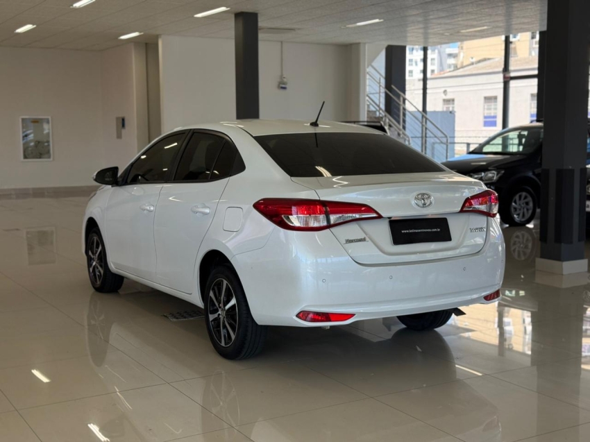 toyota yaris 1.5 16v flex sedan xl live multidrive 1.4 4p automatico 20213