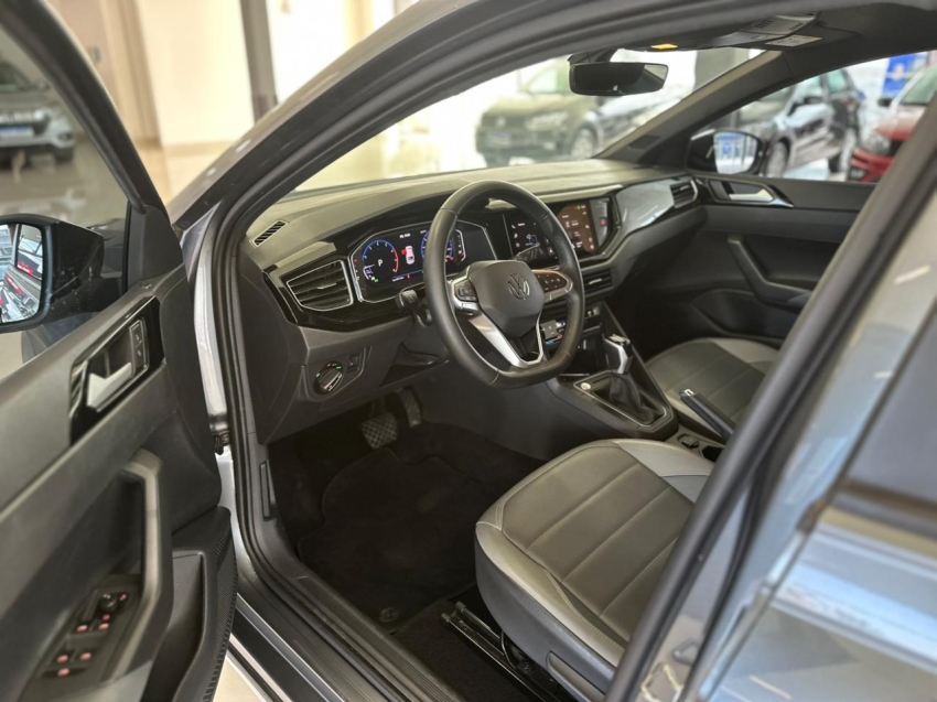 volkswagen nivus 1.0 200 tsi total flex highline automatico 4p 20236