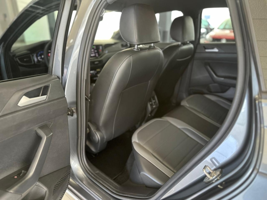 volkswagen nivus 1.0 200 tsi total flex highline automatico 4p 20239