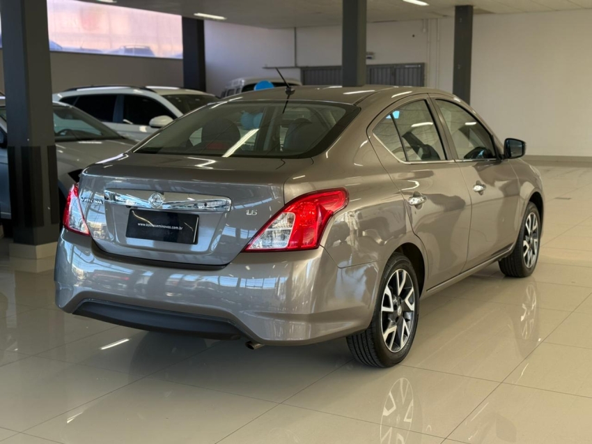 nissan versa 1.6 16v flexstart unique 4p manual 1.5 flex 20165