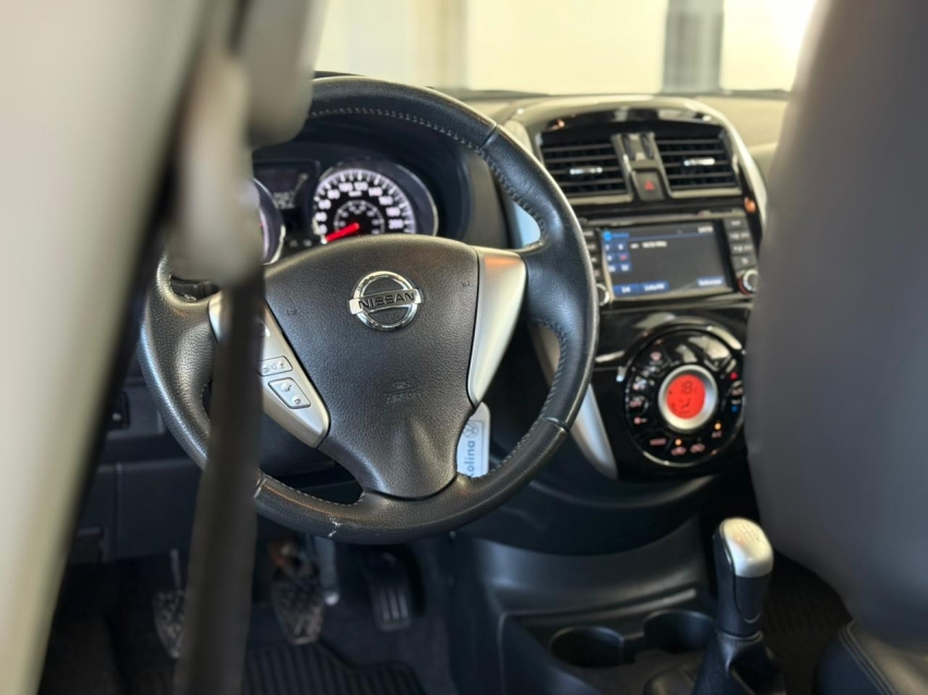 nissan versa 1.6 16v flexstart unique 4p manual 1.5 flex 20168