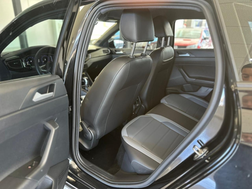 volkswagen nivus 1.0 200 tsi total flex highline automatico 4p 20239