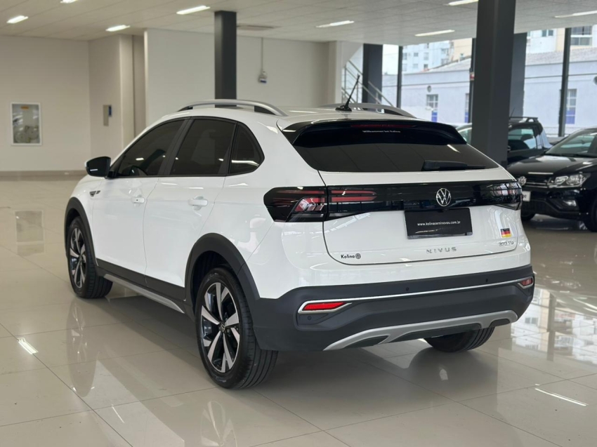 volkswagen nivus 1.0 200 tsi total flex highline automatico 5p 20243