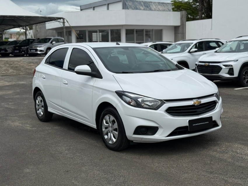chevrolet onix 1.0 mpfi lt 8v flex 4p manual 2018