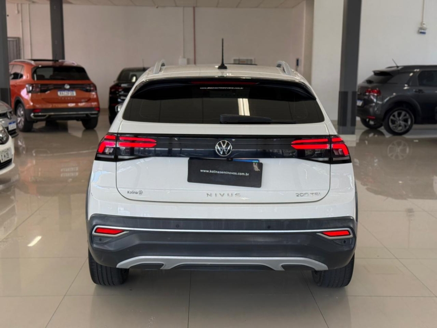 volkswagen nivus 1.0 200 tsi total flex highline automatico 4p 20214
