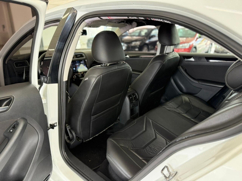 volkswagen jetta 2.0 comfortline flex 4p manual 1.9 automatico 20159