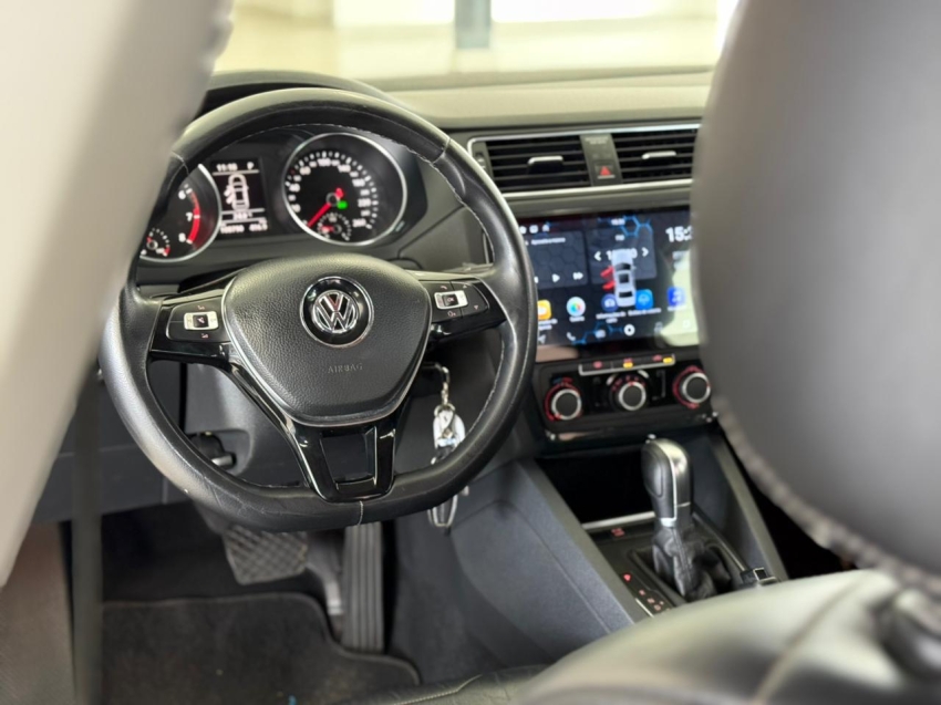 volkswagen jetta 2.0 comfortline flex 4p manual 1.9 automatico 20158