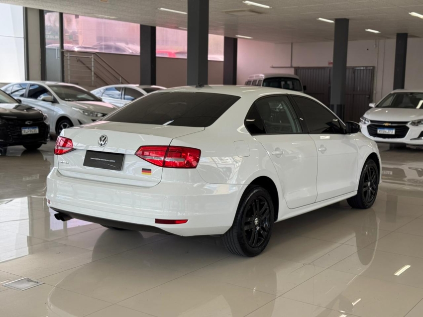 volkswagen jetta 2.0 comfortline flex 4p manual 1.9 automatico 20155