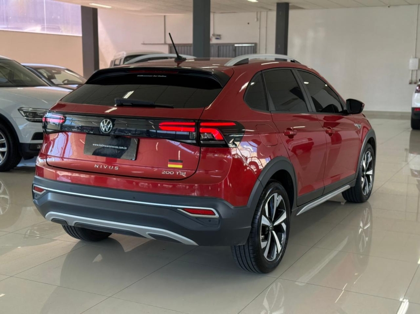volkswagen nivus 1.0 200 tsi total flex highline automatico 4p 20235