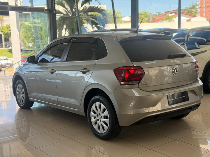 volkswagen polo 1.0 mpi total flex manual 4p 20203