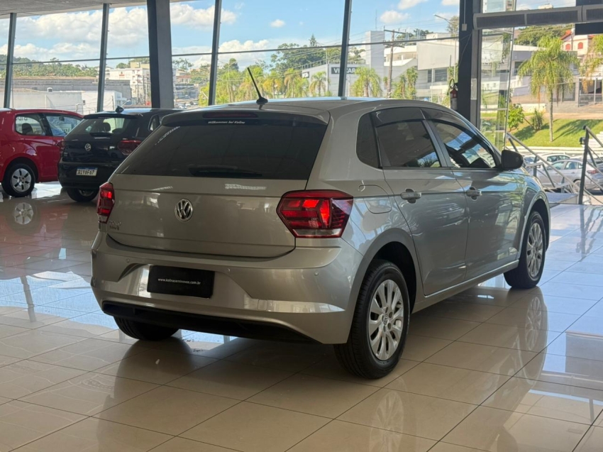 volkswagen polo 1.0 mpi total flex manual 4p 20205