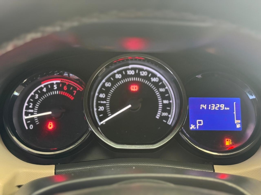 renault duster 2.0 16v hi-flex dakar ii automatico 1.9 flex 4p 201710