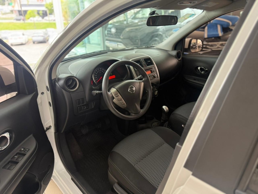 nissan march 1.6 sv 16v flex 4p manual 1.5 5p 20186