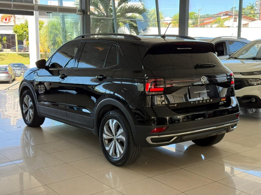 volkswagen t-cross 1.0 200 tsi total flex comfortline automatico 5p 20203