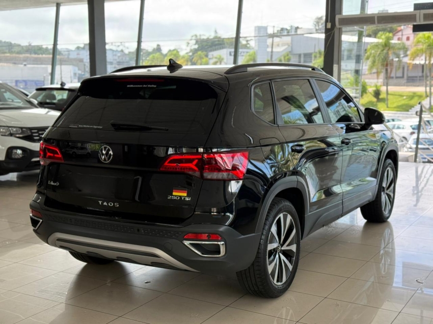 volkswagen taos 1.4 250 tsi total flex comfortline automatico 1.3 5p 20235