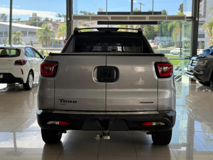 fiat toro 1.8 16v evo flex freedom at6 1.7 4p automatico 20204